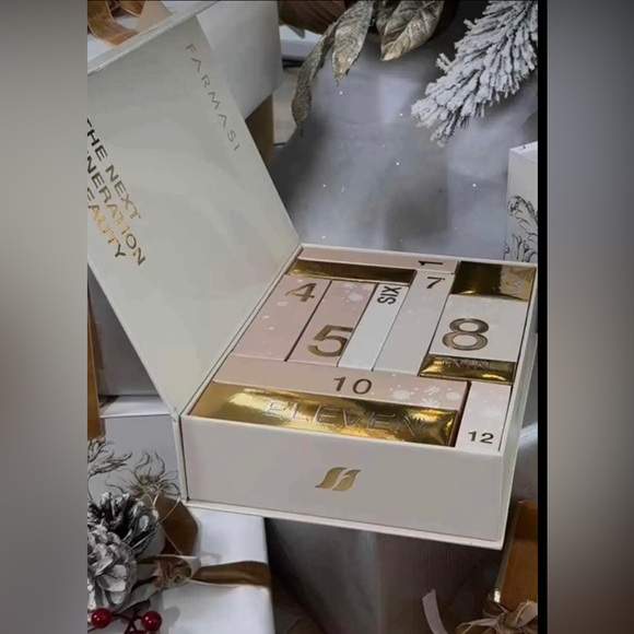 Farmasi Advent Calendar 🔥 SOLD OUT 🔥 Christmas 12 Days of Gift Giving - Picture 3 of 10
